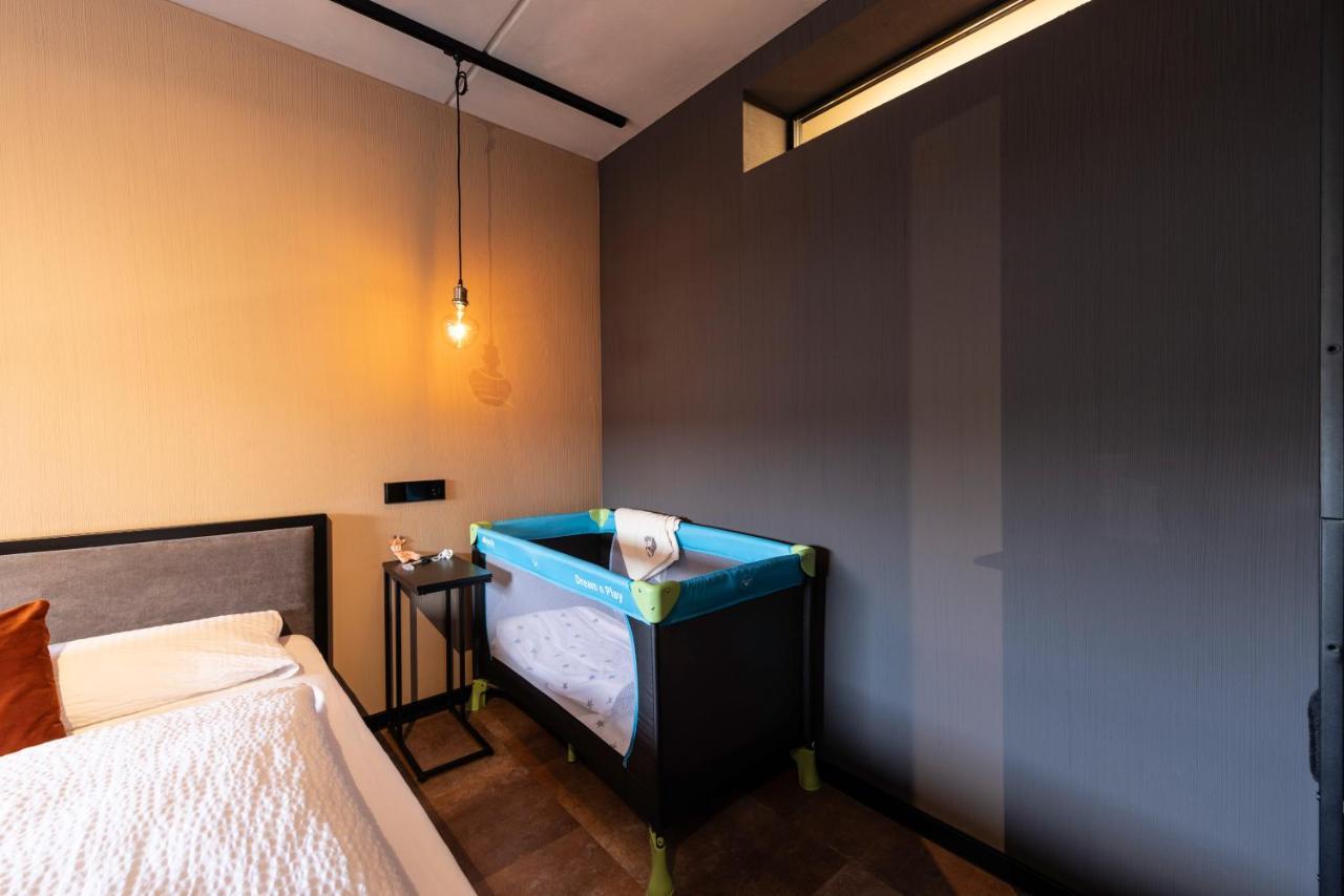 Stadthaus Neckarsulm Serviced Apartments - Stadthaus Heiner Bagian luar foto