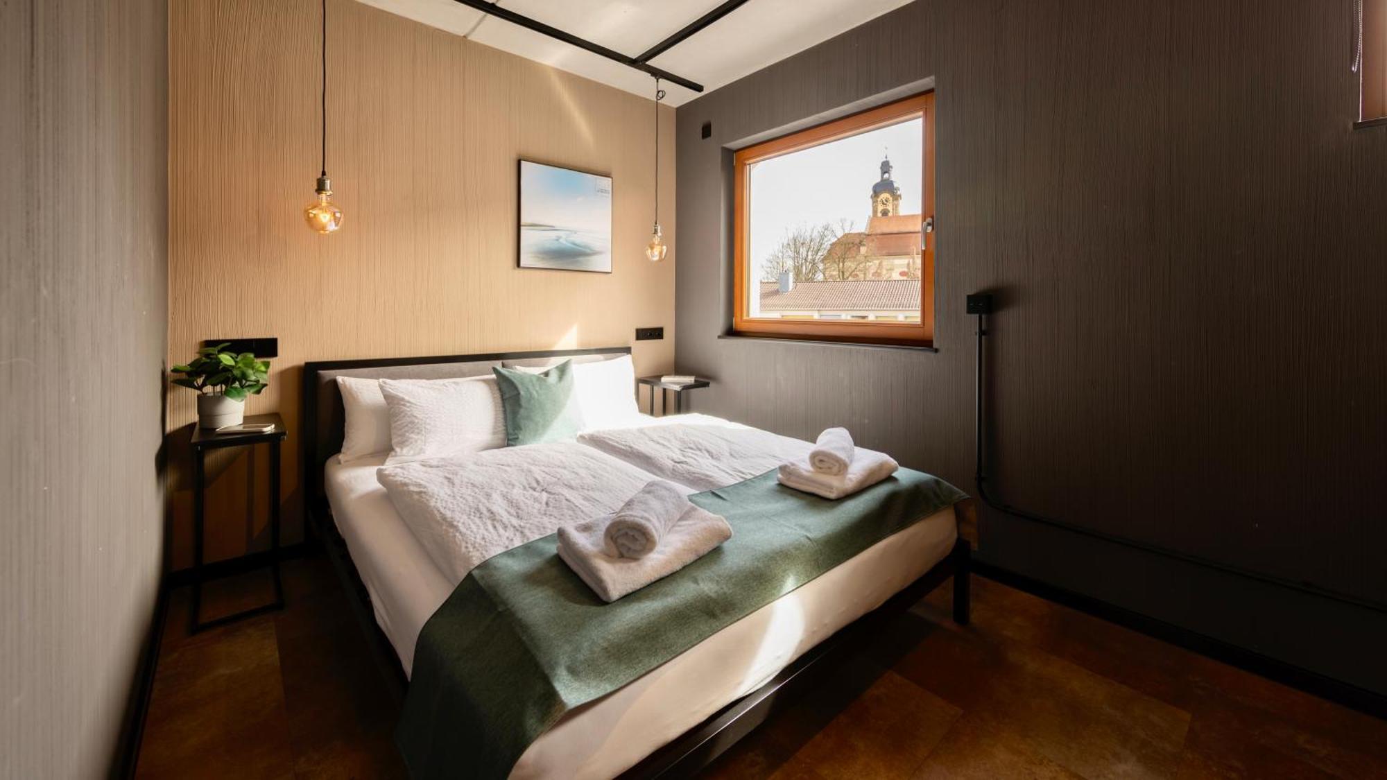 Stadthaus Neckarsulm Serviced Apartments - Stadthaus Heiner Bagian luar foto
