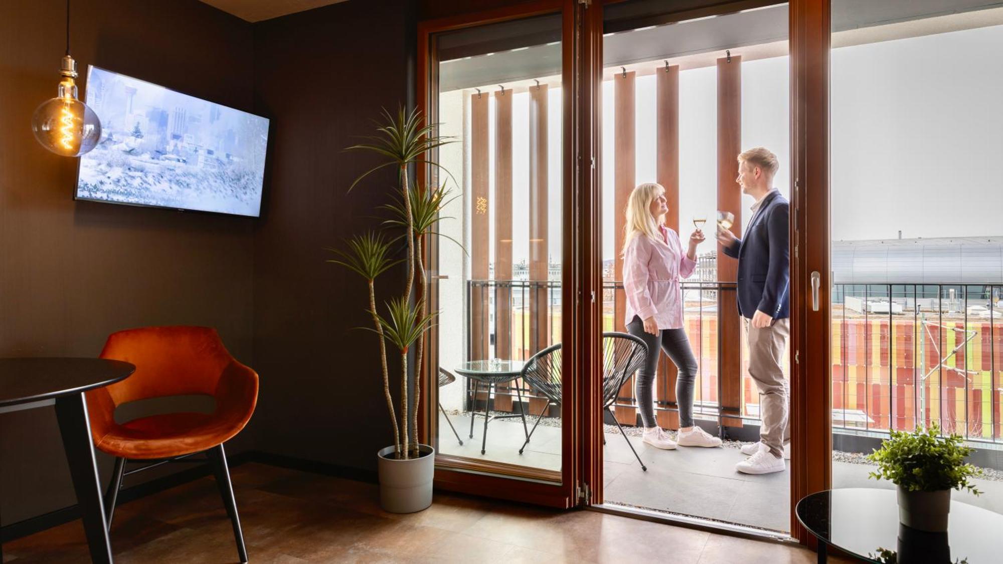 Stadthaus Neckarsulm Serviced Apartments - Stadthaus Heiner Bagian luar foto