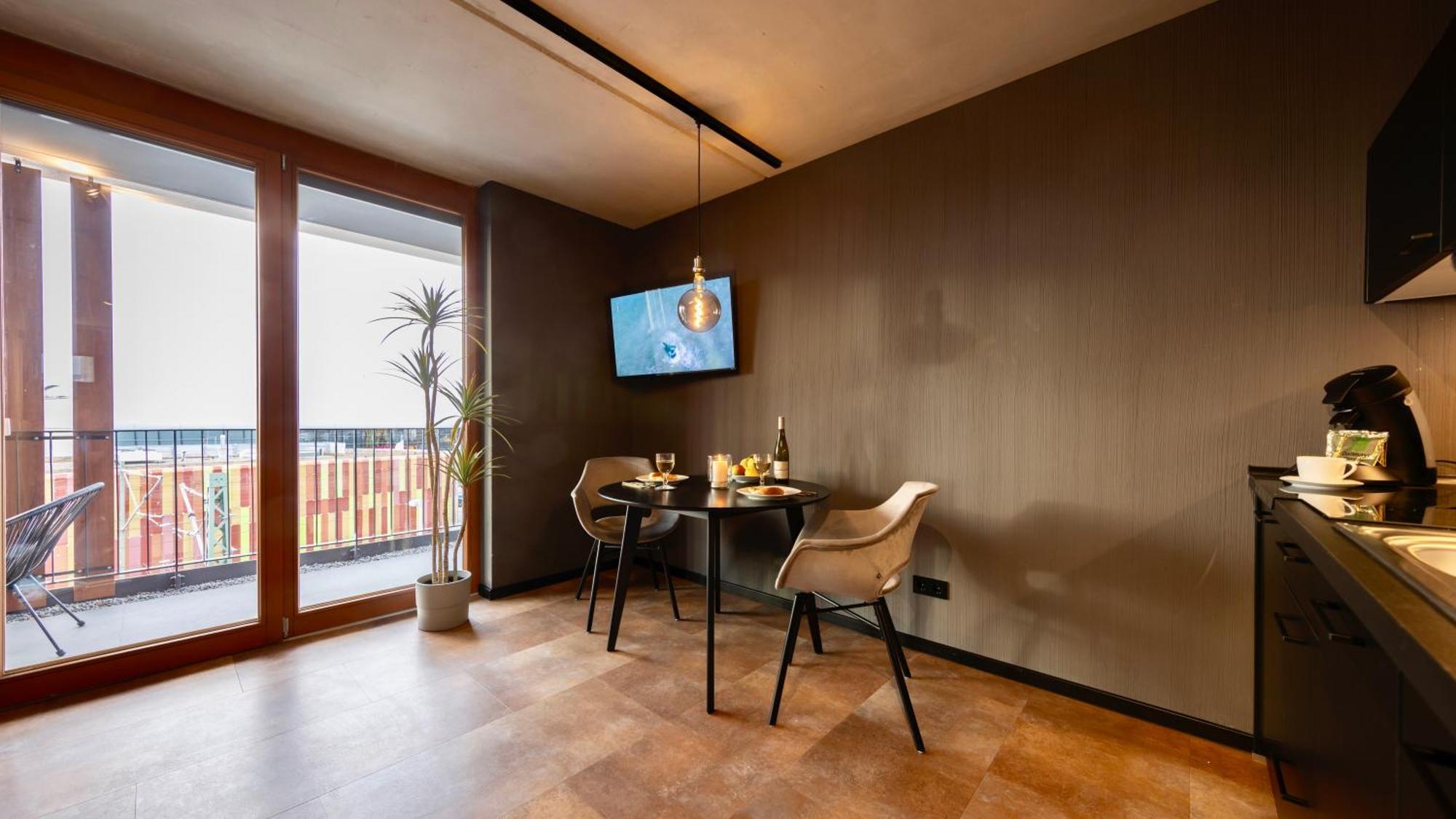 Stadthaus Neckarsulm Serviced Apartments - Stadthaus Heiner Bagian luar foto